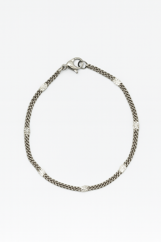 FLAT WITH DOT BRACELET