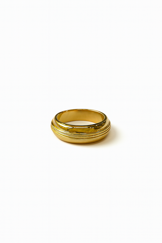 GOLDEN RIPPLES RING