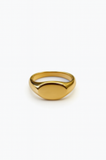 OVAL SIGNET RING