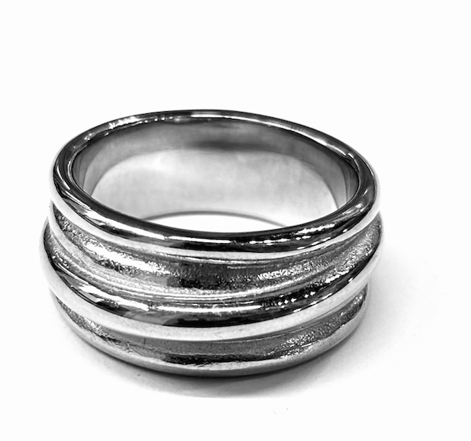 SHIFT RING